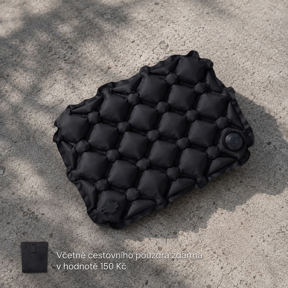 Pohodlný sedací polštář na cesty AirCushion™ Lite