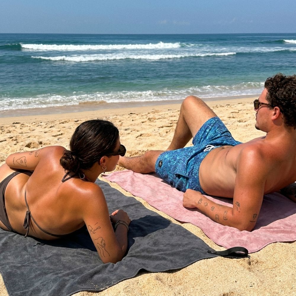 KOMPAKTNÍ RUČNÍK Z MIKROVLÁKNA – AERO TOWEL™