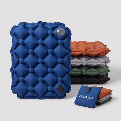 Pohodlný sedací polštář na cesty AirCushion™ Lite